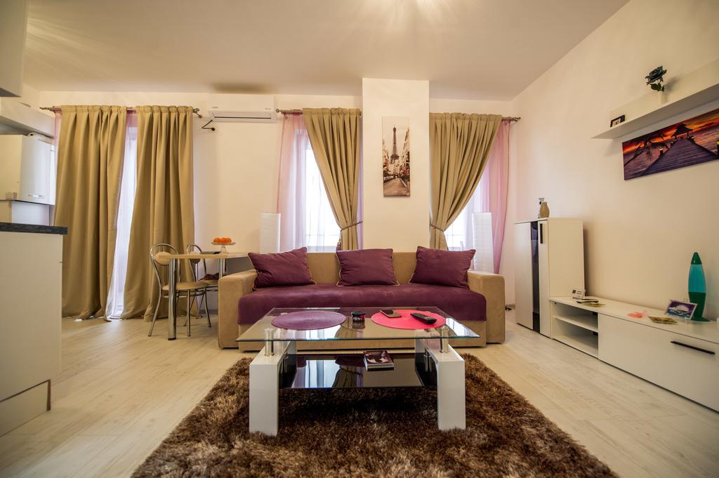 Apartament Criss Lotus Mamaia Exterior photo